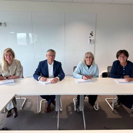 Ondertekening de veldafspraak Verantwoording Rechtmatigheid Forensische Zorg