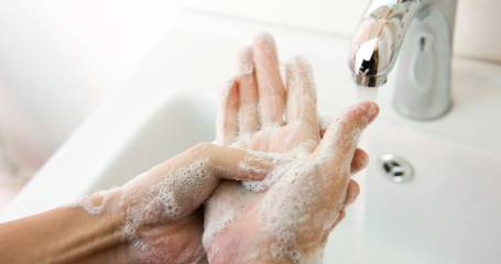 Handen wassen