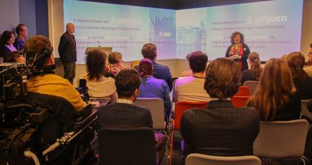 Boris van der Ham, VGN, en Illya Soffer, Ieder(in), in gesprek met Tweede Kamerleden