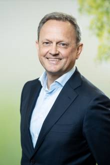 Frank van der Linden