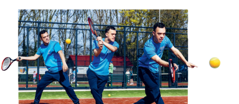 Foto Angeliek de Jong -  Jongen is aan het tennissen 