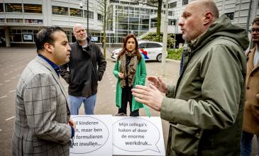 Actie in Den Haag voor beter jeugdbeleid