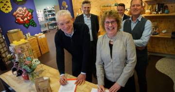 ondertekening intentieverklaring Lunet en CZ Zorgkantoor