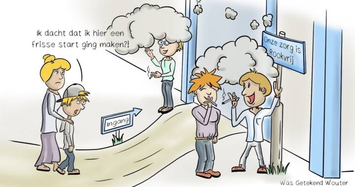 Cartoon van moeder en zoon die samen naar de ingang van een locatie lopen, onderweg staan meerdere mensen te roken.