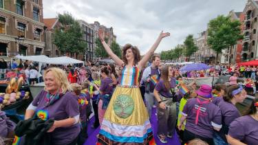 Phoebe Crystal Onbeperkt Meedoen boot Pride Amsterdam