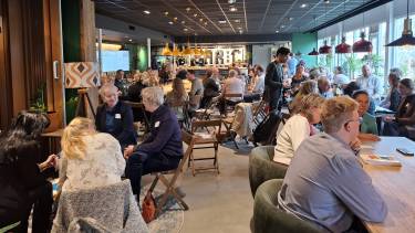 Deelnemers in gesprek over ethische vragen bij inzet van AI