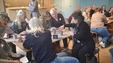 Deelnemers bouwen een eigen Snappie