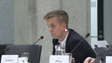 Screenshot rondetafelgesprek in Tweede Kamer