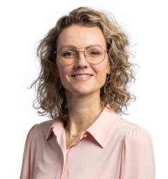 Annemarie Peters