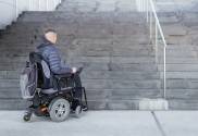 Rolstoel kan niet de trap op